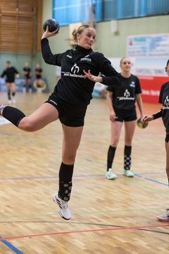 Bild 185 - wBJ SV Henstedt Ulzburg - HSG Holstein Kiel/Kronshagen : Ergebnis: 30:28